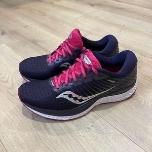 Saucony Women’s Size 10